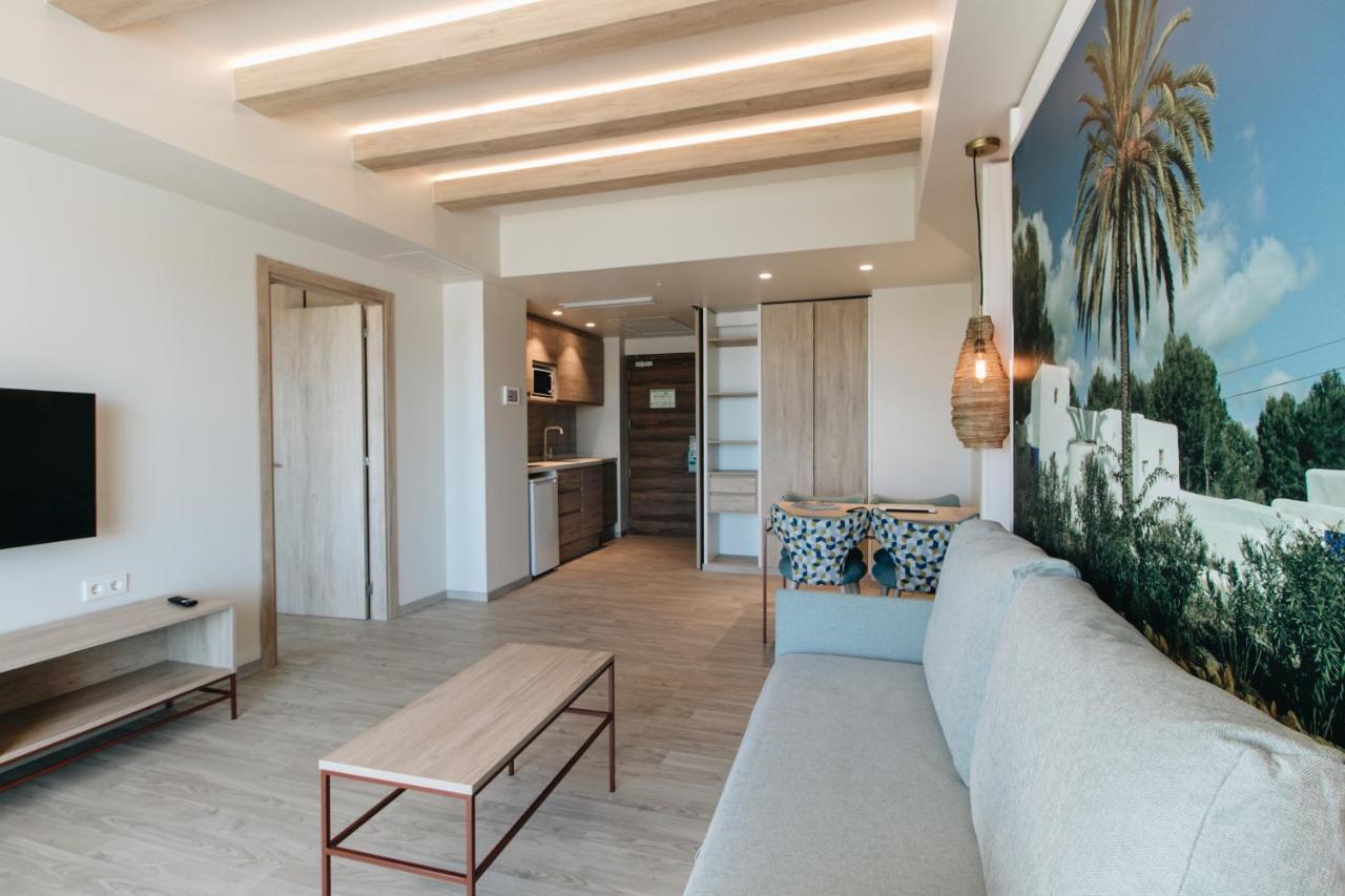 The White Apartments - Только для взрослых Сан-Антонио-Абад Экстерьер фото
